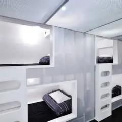 Отель Khaosan World Asakusa Ryokan Кровать в общем номере