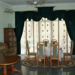 Гостиница Guest house Bristol Люкс с разными типами кроватей фото 15