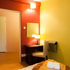 Chłodna29 Hostel Стандартный номер с 2 отдельными кроватями (общая ванная комната) фото 3