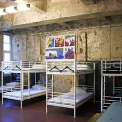 Typography Hostel Кровать в общем номере с двухъярусными кроватями