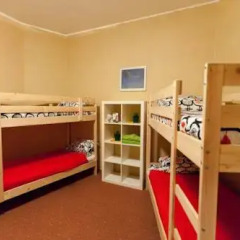 Hostel Home Кровать в общем номере с двухъярусной кроватью фото 10