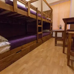 Hostel Home Кровать в общем номере с двухъярусной кроватью фото 3
