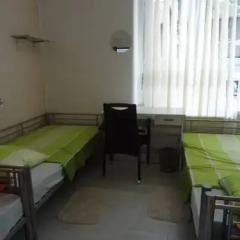 Party Hostel Кровать в общем номере с двухъярусной кроватью