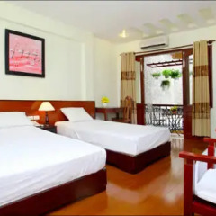 Nhi Trung Hotel 2* Улучшенный номер с 2 отдельными кроватями фото 3