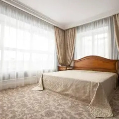 Гостиница Разумовский 3* Номер Комфорт с двуспальной кроватью фото 4