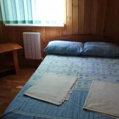 Приветливый Гостевой Дом Номер с общей ванной комнатой с различными типами кроватей (общая ванная комната) фото 2