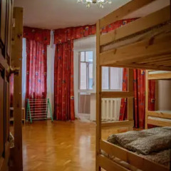 Bm Hostel Na Sverdlova Кровать в общем номере двухъярусные кровати фото 2