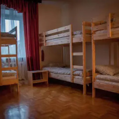 Bm Hostel Na Sverdlova Кровать в общем номере двухъярусные кровати фото 12