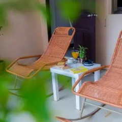 Отель Eing Lay Beach Guest House 2* Улучшенный номер с различными типами кроватей фото 3