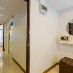 Отель Eing Lay Beach Guest House 2* Стандартный семейный номер с двуспальной кроватью фото 9
