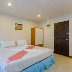 Отель Eing Lay Beach Guest House 2* Стандартный номер с различными типами кроватей фото 7