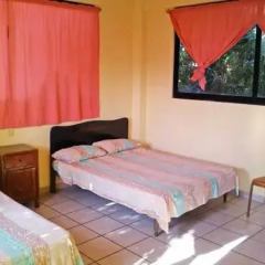 Отель Casa De Huespedes El Tesoro Стандартный номер с различными типами кроватей фото 6