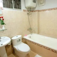 Hanoi Golden Hotel 4* Улучшенный номер фото 10