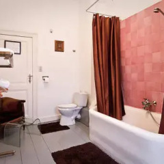 Отель B&B The Baron 5* Стандартный номер с различными типами кроватей фото 5