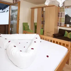 Отель Landhaus Gudrun 2* Апартаменты с различными типами кроватей фото 3