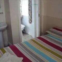 Апартаменты Heritage House Apartments Стандартный номер с двуспальной кроватью