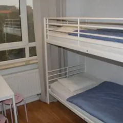 Brussel Hello Hostel Стандартный номер с 2 отдельными кроватями (общая ванная комната) фото 5