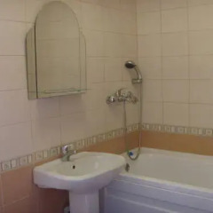 Гостиница Mirnaya Guest House Стандартный семейный номер с двуспальной кроватью фото 2