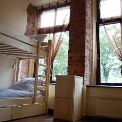 Music Hostel Piotrkowska Кровать в женском общем номере с двухъярусной кроватью фото 4