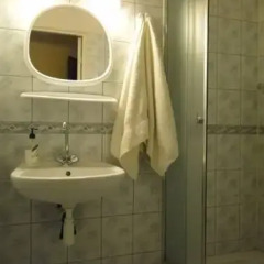 Отель Pokoje Hotelowe Dux Стандартный номер с различными типами кроватей фото 3