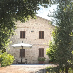 Отель Bed and breakfast Aratro & Rosmarino Чивитанова-Марке фото 6