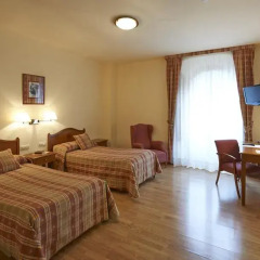 Hotel Abat Cisneros комната для гостей фото 14