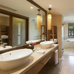 Отель Grand Hyatt Bali 5* Улучшенный номер с различными типами кроватей фото 6