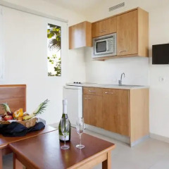 Отель Valentín Playa de Muro 3* Бунгало с различными типами кроватей фото 10
