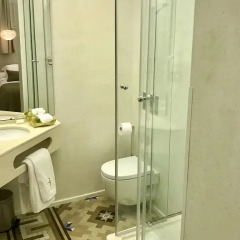 Отель Anakena House Modernist Bed and Breakfast 3* Стандартный номер с различными типами кроватей фото 3