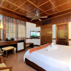 Отель Tropica Bungalow Resort 3* Улучшенное бунгало с различными типами кроватей фото 27