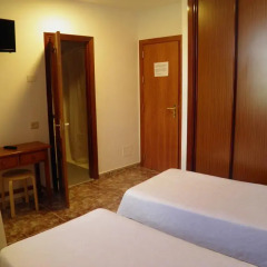 Отель Hostal Albacar комната для гостей