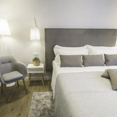 Отель Colonna Luxury Suites 4* Номер Делюкс с различными типами кроватей фото 4