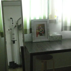 Отель Hongdae Family Housetel 2 Кровать в мужском общем номере с двухъярусной кроватью фото 6