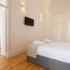 Отель Feels Like Home Chiado Prime Suites 3* Стандартный номер с различными типами кроватей фото 13