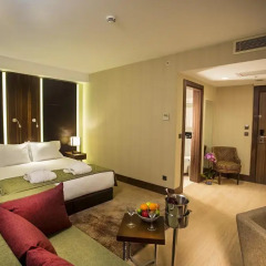 Отель Ramada Encore Istanbul Airport комната для гостей фото 5