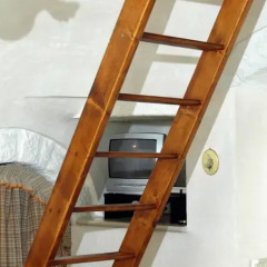 Отель Trulli Resort Monte Pasubio Альберобелло сейф в номере