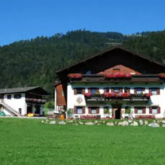 Отель Pfandlhof