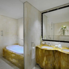 Ramada Jumeirah Hotel 5* Номер Делюкс с различными типами кроватей фото 4