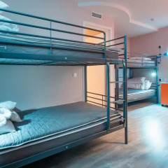 Art-hotel Zontik 2* Кровать в общем номере с двухъярусной кроватью фото 3