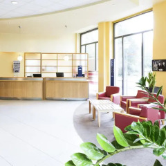 Отель Vienna House Easy Leipzig Германия, Лейпциг - 2 отзыва об отеле, цены и фото номеров - забронировать отель Vienna House Easy Leipzig онлайн интерьер отеля