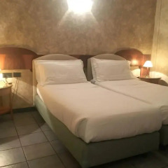 Отель Plus Welcome Milano 3* Стандартный номер с различными типами кроватей фото 13