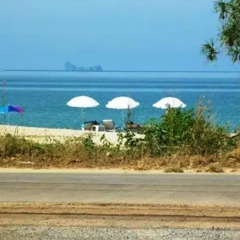 Отель Euro Lanta White Rock Resort And Spa Ланта пляж