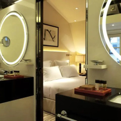 Отель Hôtel Montaigne 5* Стандартный номер с различными типами кроватей фото 2