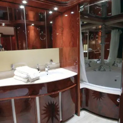 Отель Beyond the Sea Yacht Испания, Барселона - отзывы, цены и фото номеров - забронировать отель Beyond the Sea Yacht онлайн ванная