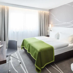 Отель Holiday Inn Munich - City Centre 4* Представительский номер с различными типами кроватей