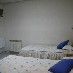 Отель Jqc Rooms Стандартный номер фото 3
