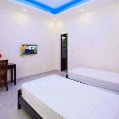 Отель Royal Homestay Улучшенный номер с 2 отдельными кроватями фото 4