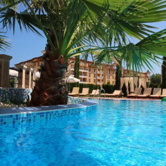 Отель Menada Aphrodite Palace Apartments Болгария, Солнечный берег - отзывы, цены и фото номеров - забронировать отель Menada Aphrodite Palace Apartments онлайн бассейн