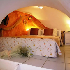 Отель Aeolos Studios and Suites Студия с различными типами кроватей фото 7
