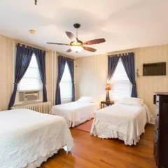 Отель Adams Inn 2* Стандартный номер с различными типами кроватей (общая ванная комната) фото 2